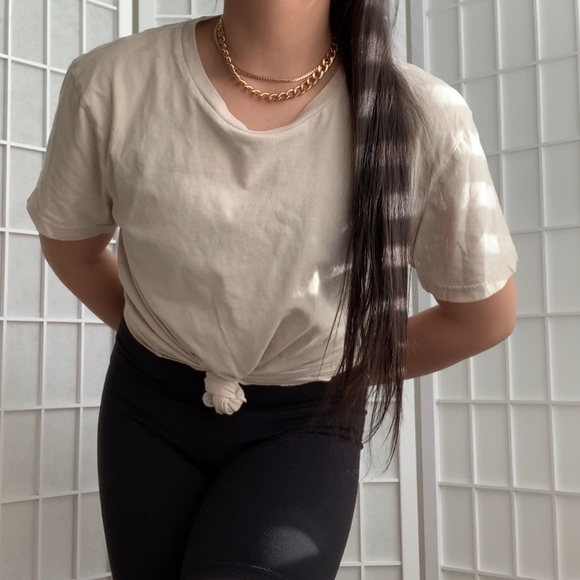 h&m divided nude t-shirt - Picture 4 of 6